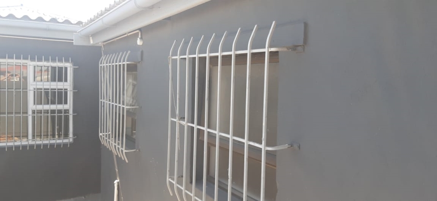 4 Bedroom Property for Sale in Brooklyn Western Cape